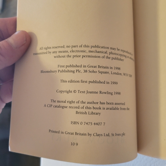 Harry Potter and the Chamber Of Secrets Softcover. - Picture 5 of 5